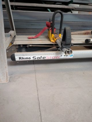 Baca Porta Escaleras Rhino SafeStow3