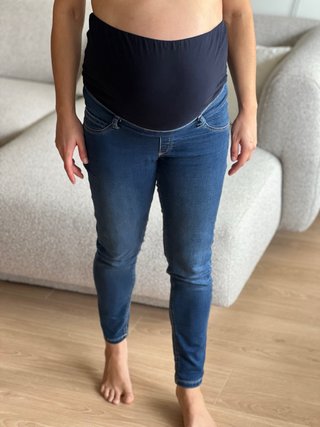 Pantalón vaquero premamá Mango