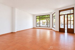 Local comercial en alquiler en Port de Pollença en Pollença