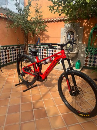 Bicicleta Eléctrica Mondraker Roja