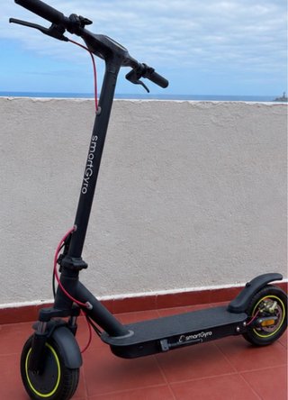 Patinete Eléctrico SmartGyro Negro