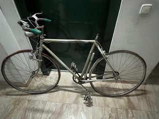 Bicicleta antigua de carretera