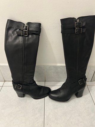 Botas altas negras Unisa