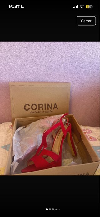 Sandalias de tacón Corina rojas