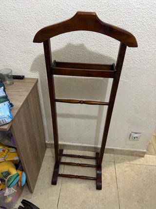 Galán de Noche de Madera 120x50cm
