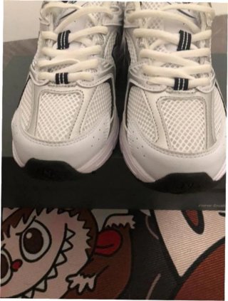 New Balance 530 Blanco/Plata Talla 41.5