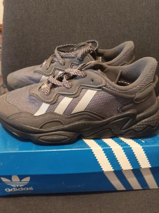 Zapatillas Adidas OZWEEGO