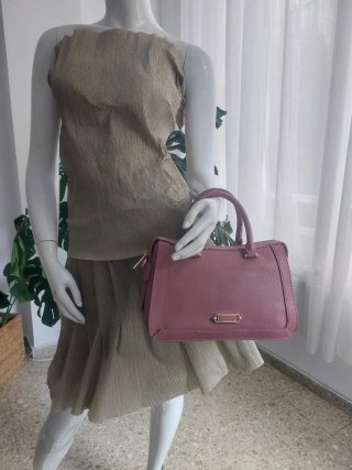 Bolso de mano y bandolera Chrisbella rosa