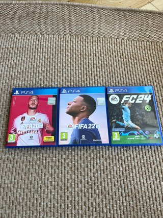 Pack 3 Juegos PS4: FIFA 20, FIFA 22 y FC 24