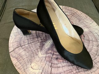 Zapatos de fiesta de raso negros Talla 38