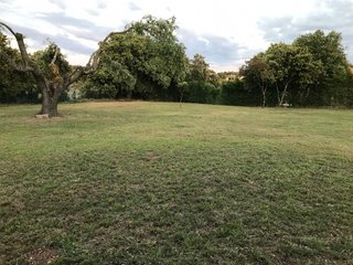 Parcela urbana para chalé