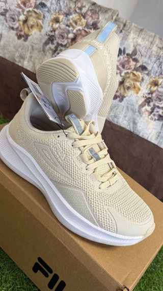 Zapatillas Fila Beige