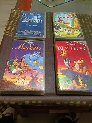 Lote 4 Películas VHS Disney y Casper