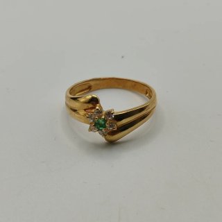 00846 Anillo de Oro 18k con Piedras.T 16.