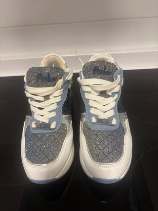 Zapatillas Deportivas con Cordones