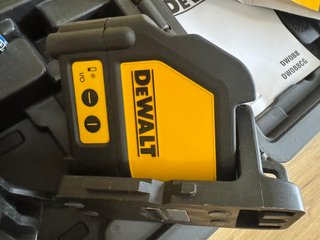 Láser DeWalt DW 088