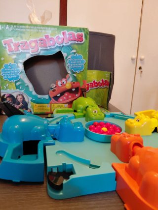 Juego de mesa Tragabolas