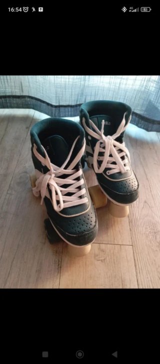 Patines de 4 Ruedas Estilo Clásico