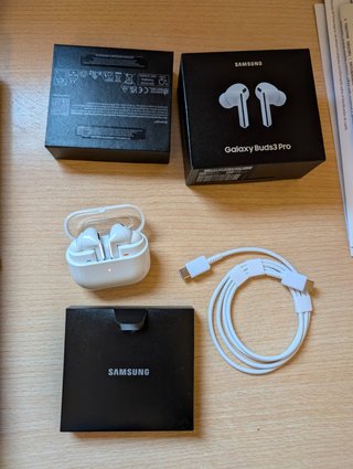 Samsung Galaxy Buds 3 Pro Blancos