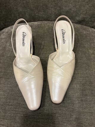 Zapatos Slingback Manolita Beige Talla 38