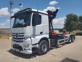Mercedes AROCS 25 51-CAMIONES GANCHO CON GRUA