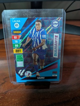 Carta Adrenalyn XL 23/24 Samu Diamante