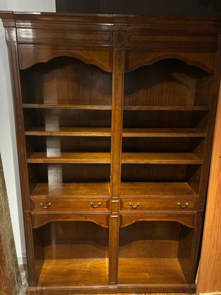 Librería de salón de madera