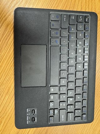 Teclado Bluetooth CoastaCloud con Touchpad