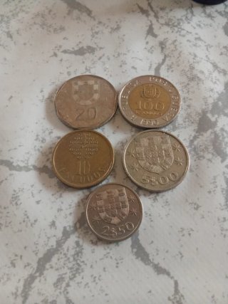 Lote de 5 monedas de Portugal