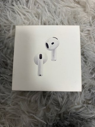 Apple AirPods 4 con Cancelación de Ruido
