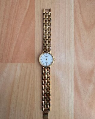 Reloj Lotus Dorado
