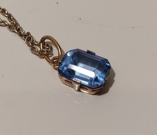 Colgante vintage de oro y aguamarina S.M. de 1950.