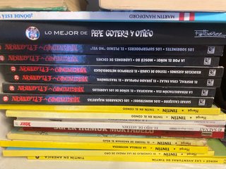 Lote de libros de tintin y mortadelo y filemon