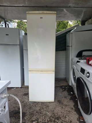 Nevera Blanca de Dos Puertas