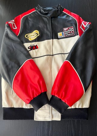 Cazadora Biker Racing Bershka Talla M