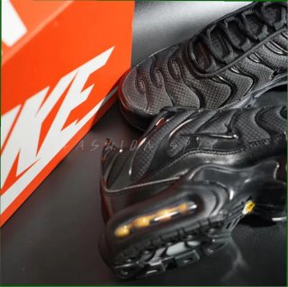 Nike Air Max Plus Triple Black Talla 38