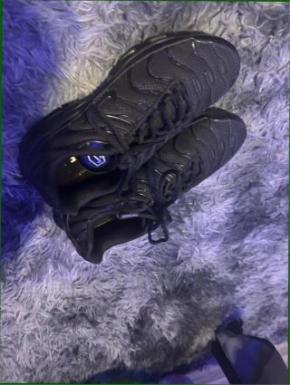 Nike Air Max Plus Triple Black Talla 36