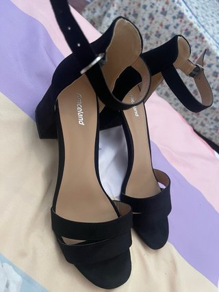Sandalias Graceland Tacón Medio Negras Talla 38