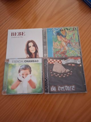 Lote de 4 CDs de Música Pop-Rock Nacional