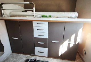 Cama con Armario Integrado
