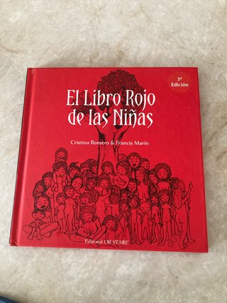 El libro rojo de las niñas