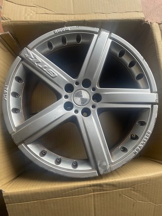 4 Llantas Momo 17 pulgadas 5x100
