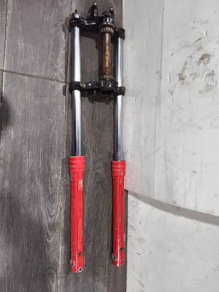 Horquilla Betor 30mm Universal