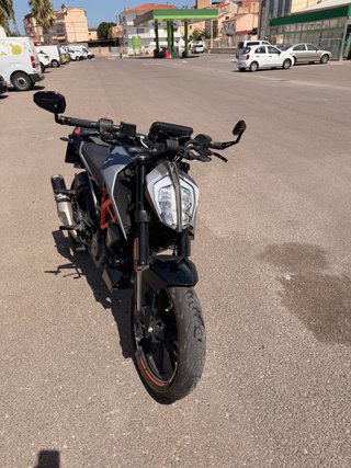 KTM Duke 125 (2021)