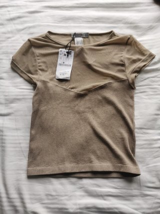 Blusa Stradivarius Beige Talla S