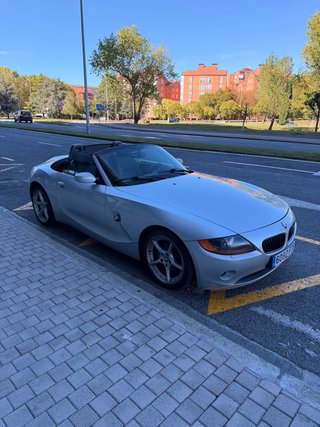BMW Z4 2004