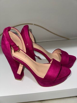 Zapatos de tacón fucsia talla 36