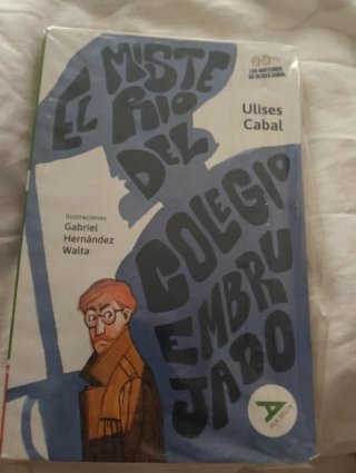 El misterio del colegio embrujado