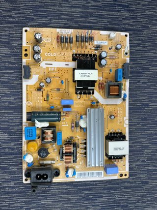 Fuente BN44-00703G