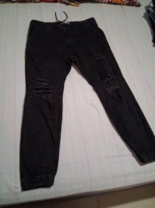 Pantalón Vaquero Negro Estilo Jogger